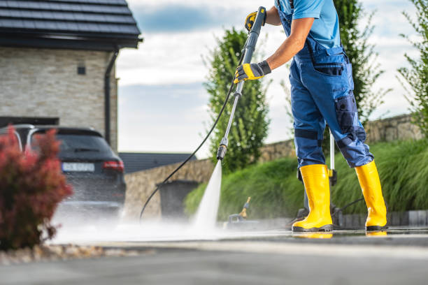 Best Commercial Building Pressure Washing  in Ilco, WA